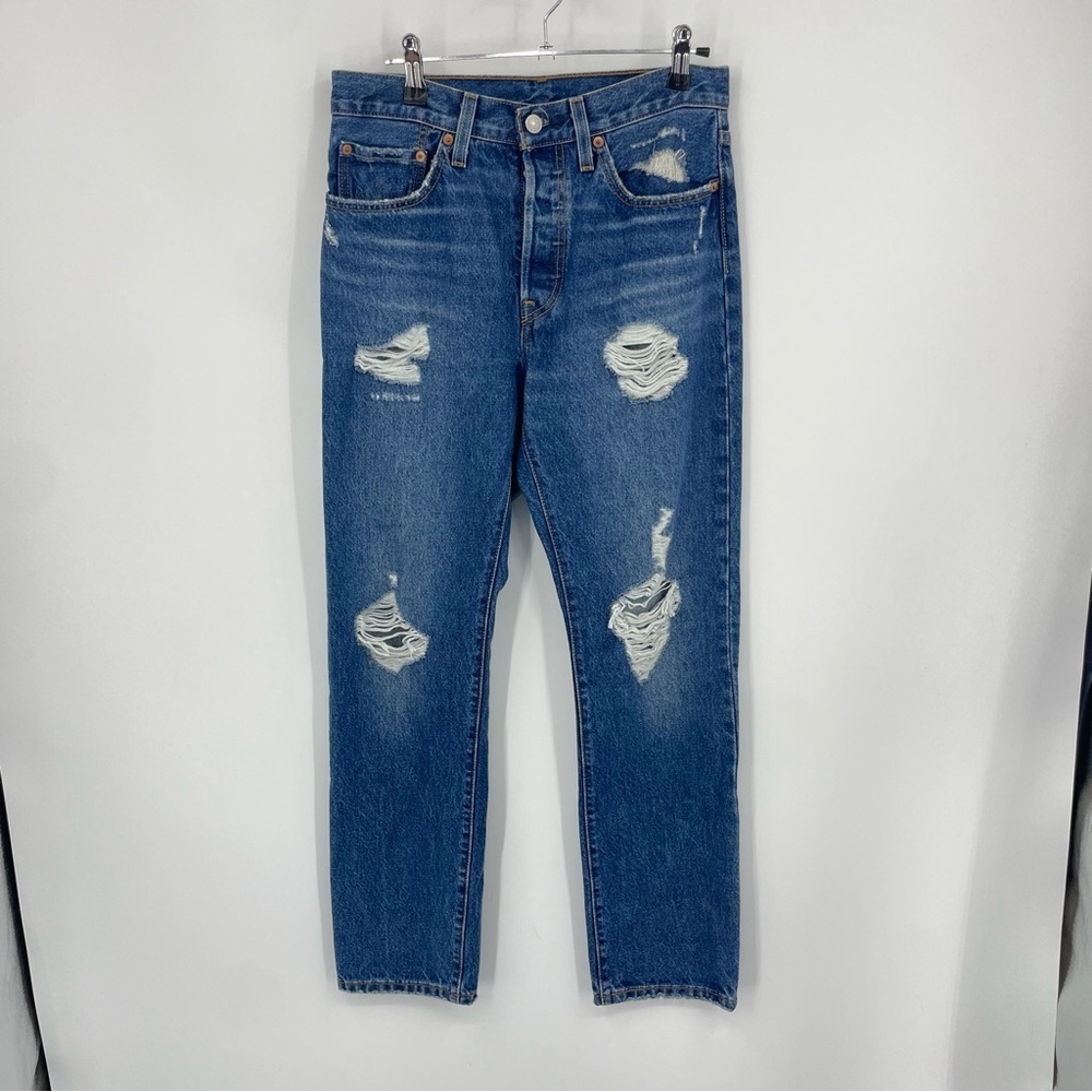 Levi's 501 Straight in blue distressed 12501-0421 Sz 27